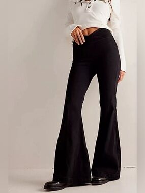 Free People Low Rise Solid Velvet Flare Black Pants S